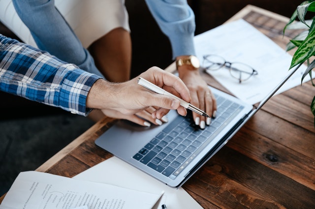 devenir assistant administratif